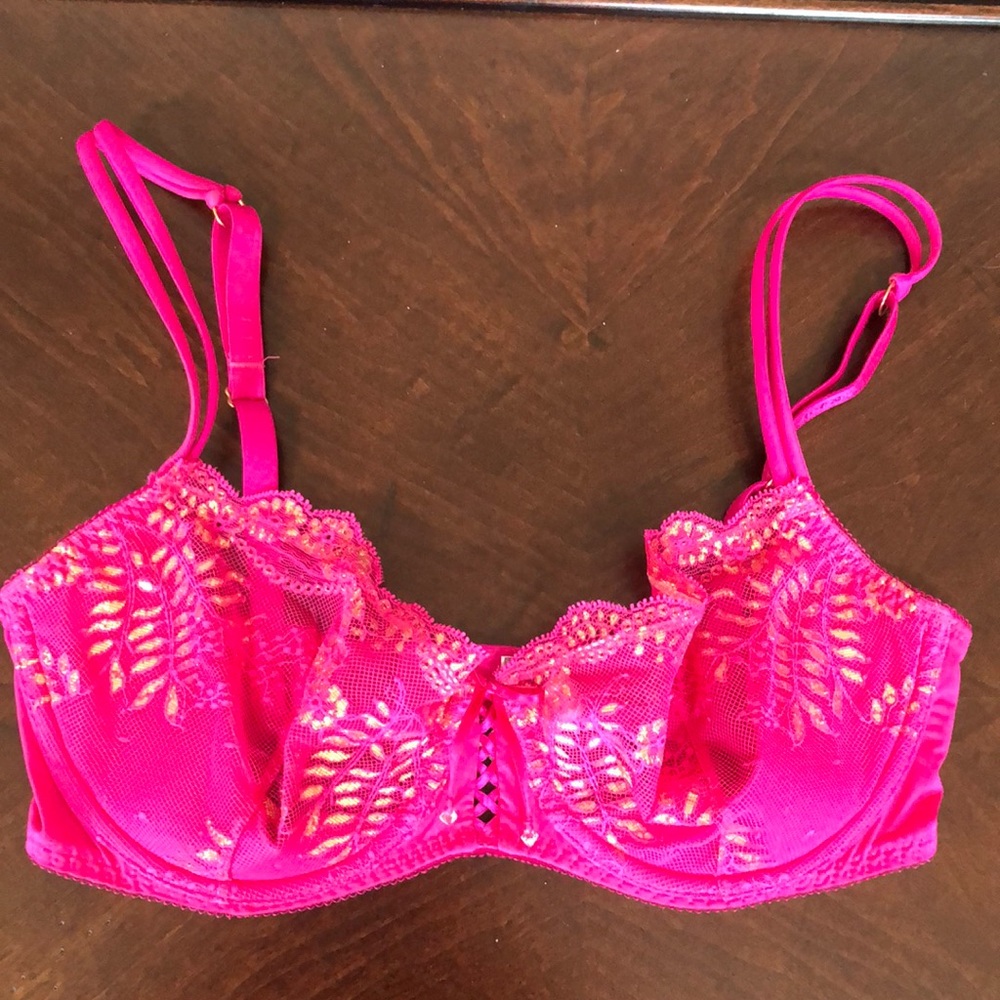 Victoria’s Secret unlined Demi bra